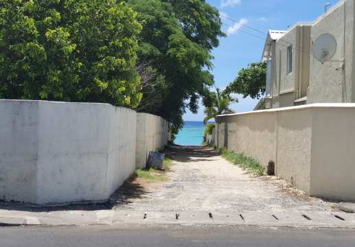 Trou aux Biches - Duplex for rent - Pam Golding Mauritius