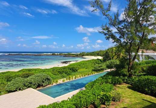 Trou d'Eau Douce - Beachfront Apartment for sale – Pam Golding Mauritius