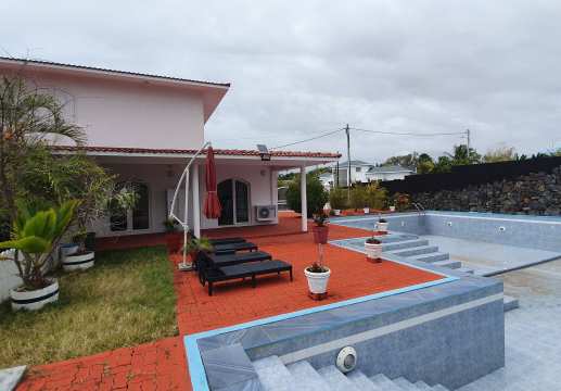 Saint Antoine – Maison à vendre – Pam Golding Mauritius