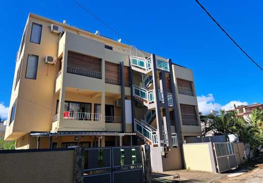 Trou aux Biches - Apartment à vendre – Pam Golding Mauritius