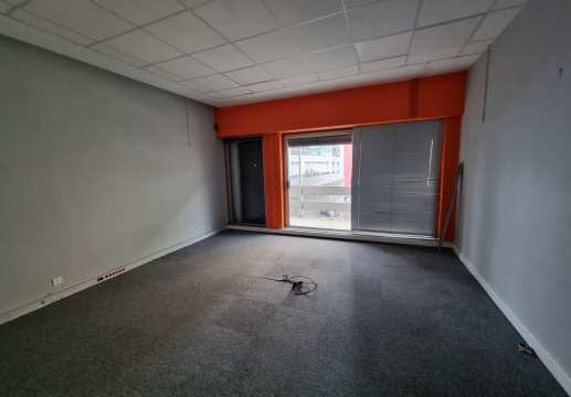 Office to rent, Edith Cavell Street
