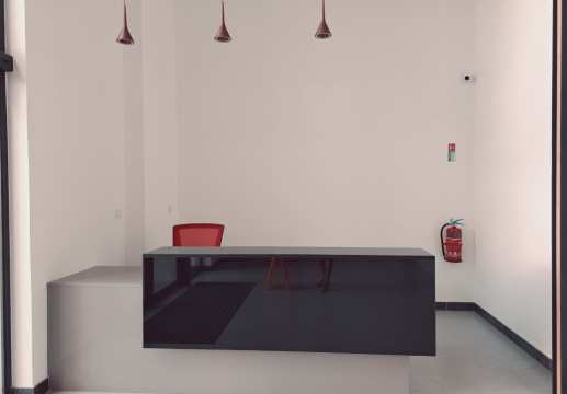 Prime office space for rent in Ebene