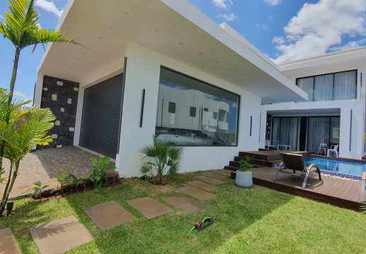 Brand new house close to Cascavelle mall
