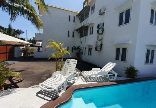 Petit complexe avec une bonne opportunité d'investissement.