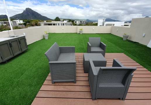 Appartement élégant de 3 chambres sur le toit à Morcellement Green Creek, Flic en Flac