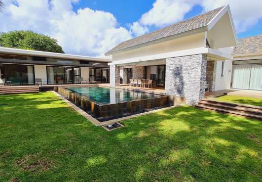 Villa de 4 Chambres – Pereybere