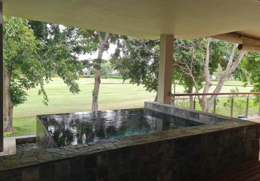 À vendre : Appartement 3 chambres avec vue sur le trou n°9 – Anahita Golf Estate, Beau Champ