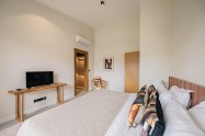 Gallery 01